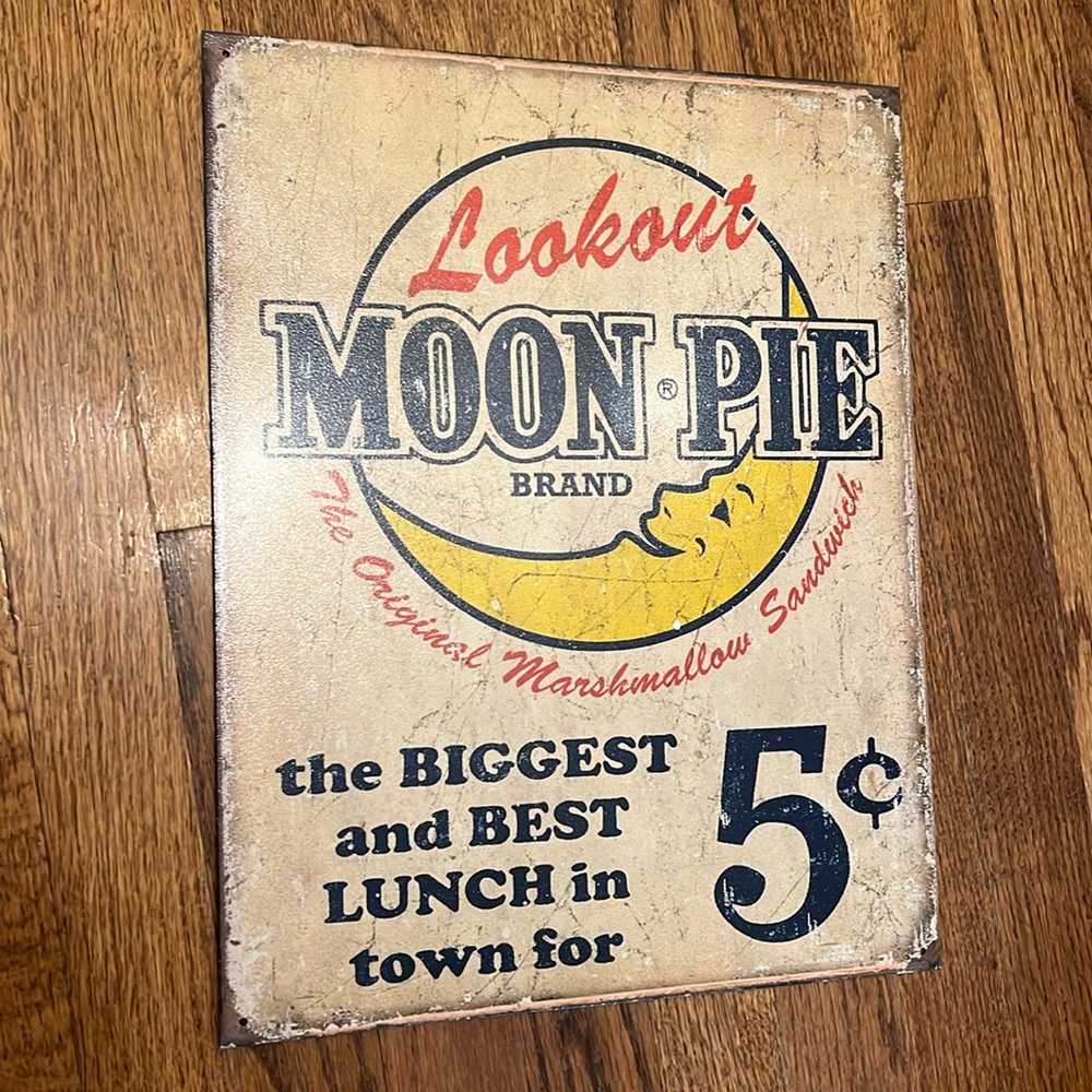 VINTAGE MOON PIE TIN SIGN